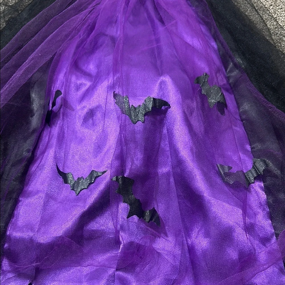 Witch costume Enchanting Purple and Black Kids Costume size 6/8